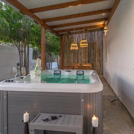 בית הארחה Kallia's Milos אדאמאס